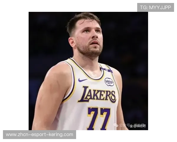 决胜21后两罚锁胜局！东契奇29＋11＋10取三连胜三分11中1瑕不掩瑜，东契奇绝杀带走胜利,21岁首次季后赛已比肩传奇